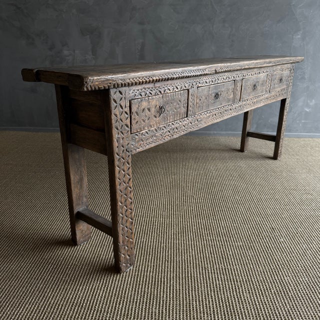 Mid-Century Modern Vintage Carved 4 Drawer Console With Carvings For Sale - Image 3 of 15