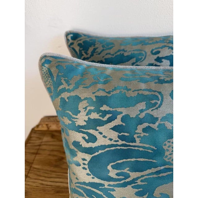 Melissa Levinson Pair of Fortuny Patterned Pillows With Solid Chenille Backs by Melissa Levinson For Sale - Image 4 of 8