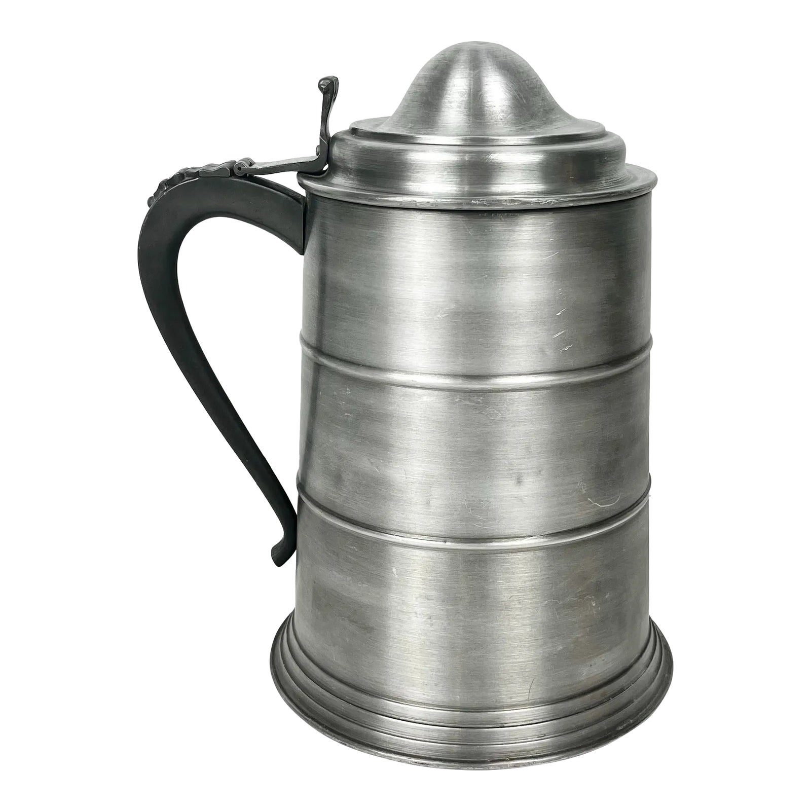 Backers
フィッシングベスト 黒 ナイロン 4ポケット Mid Century Seymour Mann Pewtertone Olde Tankardware Stein