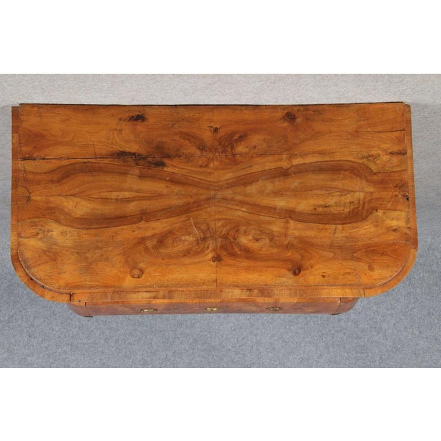 Ancient Biedermeier Walnut Chest of Drawers, 1850s For Sale - Image 6 of 18