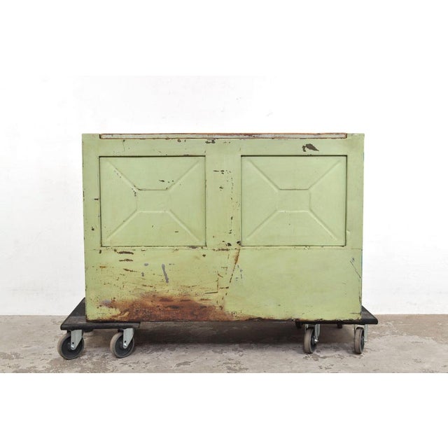Industrial Chest of Drawers, 1950s For Sale - Image 17 of 18