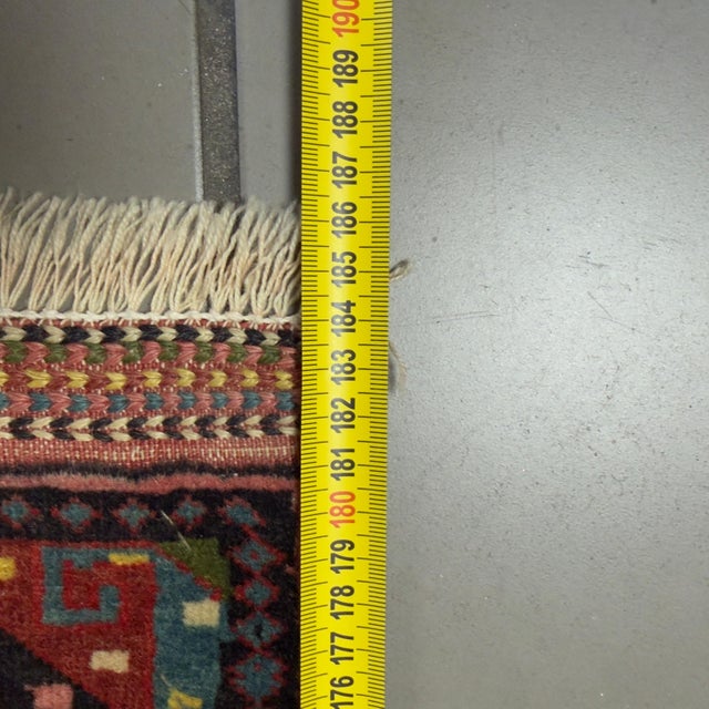 Yalameh Rug with Geometric Pattern For Sale - Image 10 of 11