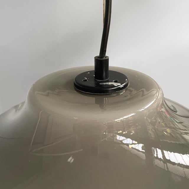 Italian Mid-Century Modern Murano Glass Pendant attributed to Massimo Vignelli for Venini, 1950s For Sale - Image 6 of 9