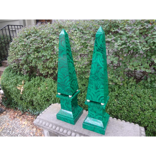 Hollywood Regency Pair of Large Carved Wood Faux Malachite Obelisks For Sale - Image 3 of 12