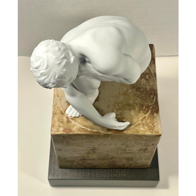 Lladró Scientia Porcelain Man Figurine Matte Finish #1018018 Mint Condition! For Sale - Image 9 of 13