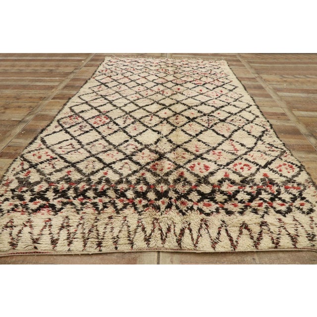 Textile Vintage Beni Ourain Moroccan Rug - 06'06 X 11'02 For Sale - Image 7 of 8