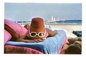 Slim Aarons, Sunbathing in Venice, 1954, Digital C-Print
