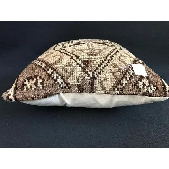 1960s Anatolian Nomadic Vintage Pillow Case For Sale - Image 5 of 10