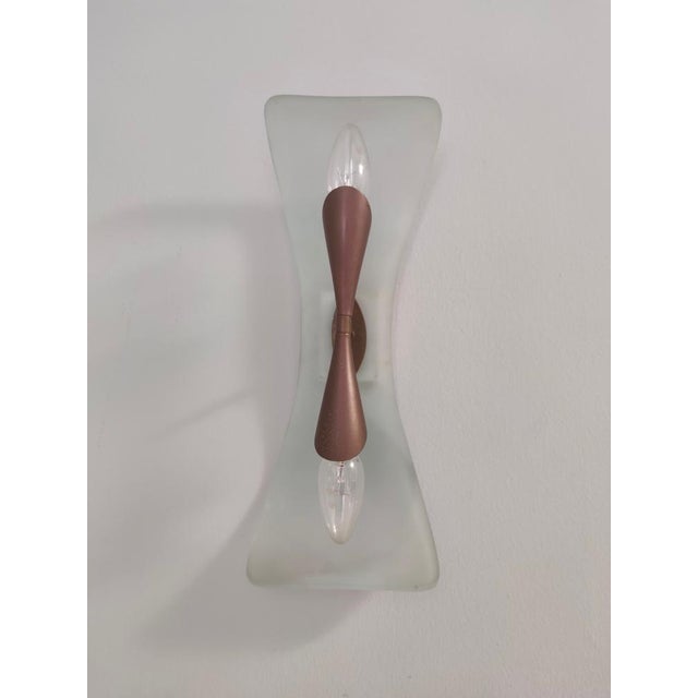 Vintage Brass and Etched and Curved Glass Wall Light from Fontana Arte, 1960s For Sale - Image 11 of 11