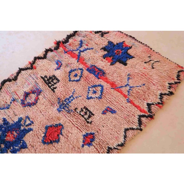 Peach 1980’s Moroccan Tribal Colorful Runner Rug - 5.7 X 3.28 Ft For Sale - Image 8 of 10