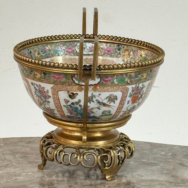Late 19th Century 19th Century Chinese Rose Medallion Porcelain Centerpiece With French Bronze Mounts For Sale - Image 5 of 18
