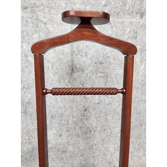 Late 20th Century Valet-Walnut-Spiral Rail For Sale - Image 4 of 5