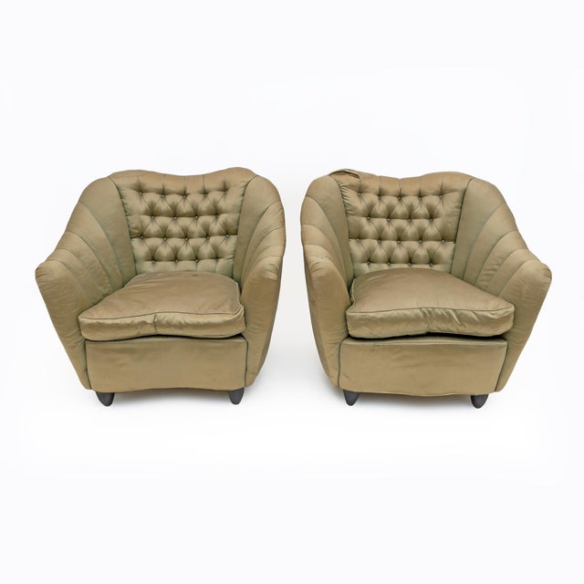 Pair of curved armchairs designed by Gio Ponti, Casa e Giardino production 1940s, wooden frame, goose down cushions,...