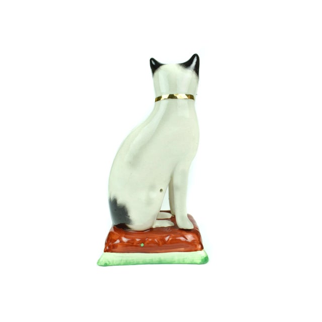 1920's Staffordshire Ware Wk (William Kent) England Cat on Cushion Figurine For Sale - Image 6 of 12