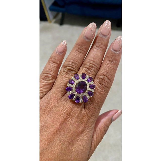 8.28 Carat Natural Amethyst and Diamond Yellow Gold Cocktail Ring, Size 7 For Sale - Image 11 of 11