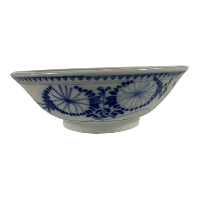 Blue and White Chinese Porcelain Rice Bowl For Sale