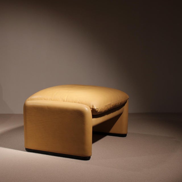 Leather Maralunga Ottoman by Vico Magistretti for Cassina, Italy, 1973 For Sale - Image 3 of 14