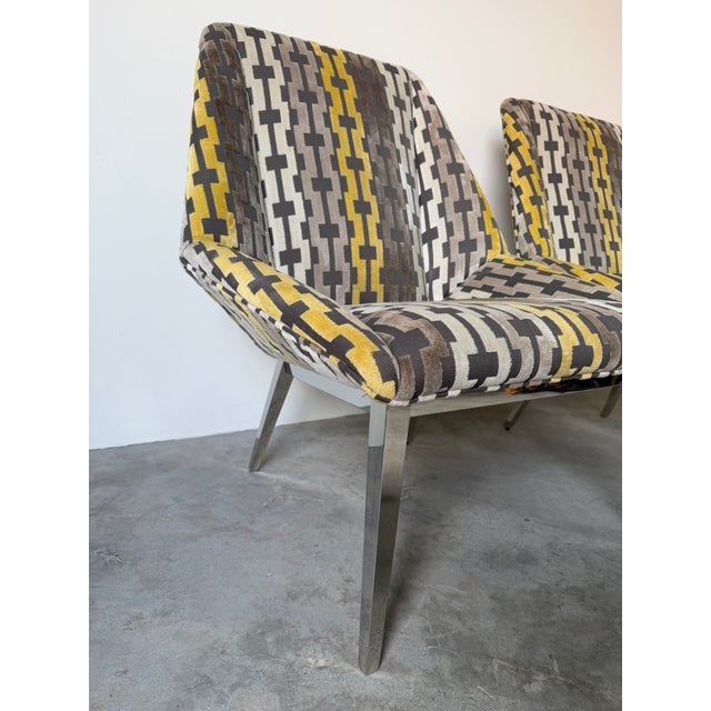 Chrome Thayer Coggin Geometric Fabric Upholstery Lounge Chairs With Chrome Legs – A Pair For Sale - Image 8 of 18