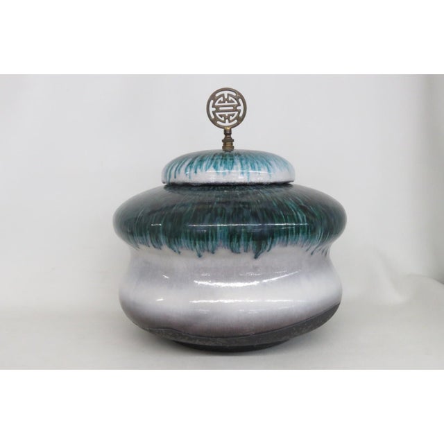 Tony Evans Raku Pottery Lidded Jar Drip Glaze Finish With Wood Display 4840b For Sale - Image 15 of 18