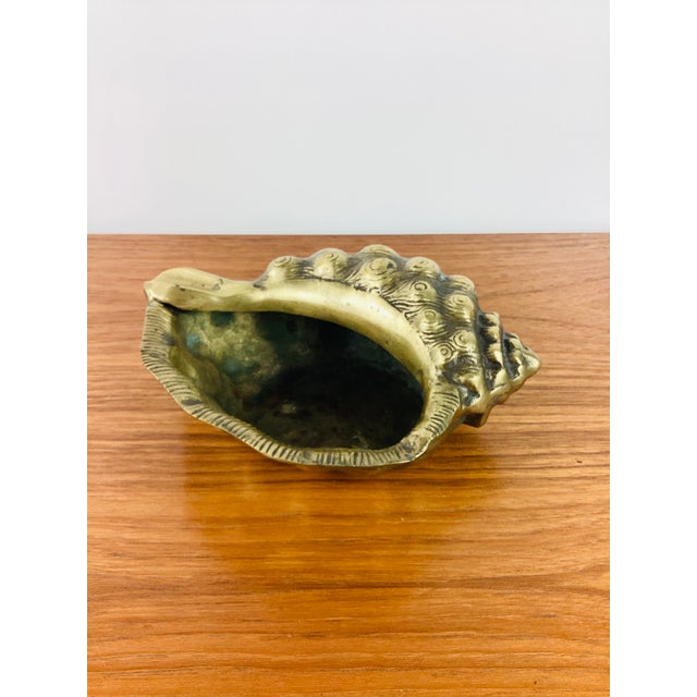 Vintage 1970s Brass Sea Shell Planter / Vessel made of brass detailed shell design measures appx - 9.5"W - 7"D - 3.5"T...