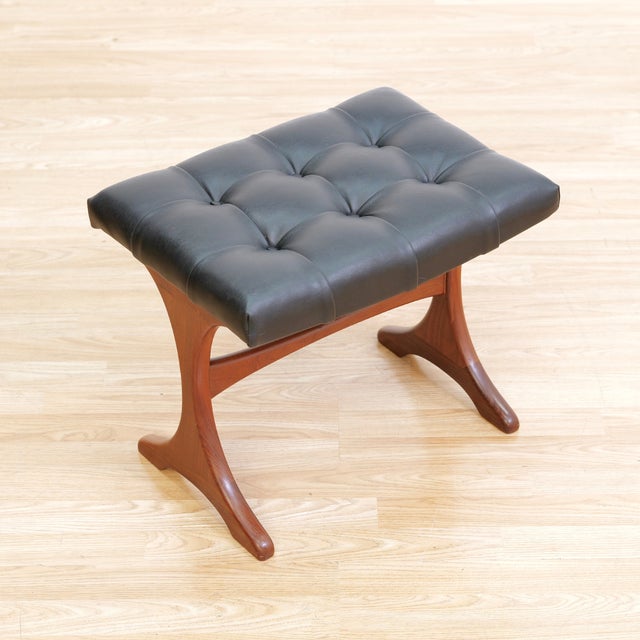 Mid Century Vanity Stool by G Plan For Sale In Los Angeles - Image 6 of 10