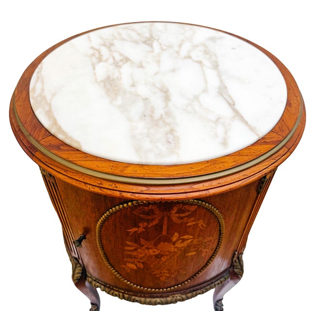 Wood Mid 20th Century Louis XVI Style Round Gueridon Commode Tables With Carrara Marble & Floral Marquetry - A Pair For Sale - Image 7 of 17