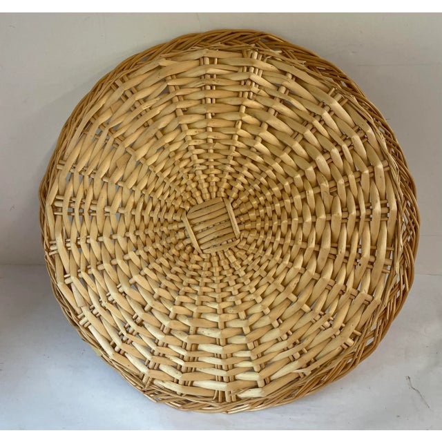 Mid 20th Century Vintage Wicker Round Tray Basket For Sale - Image 5 of 6