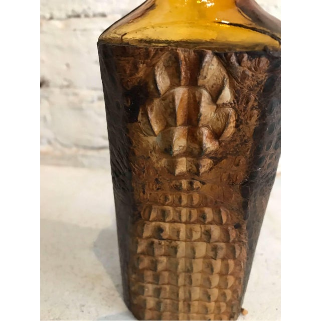Early 20th Century Crocodile Amber Glass Bottle from Germany For Sale - Image 9 of 10
