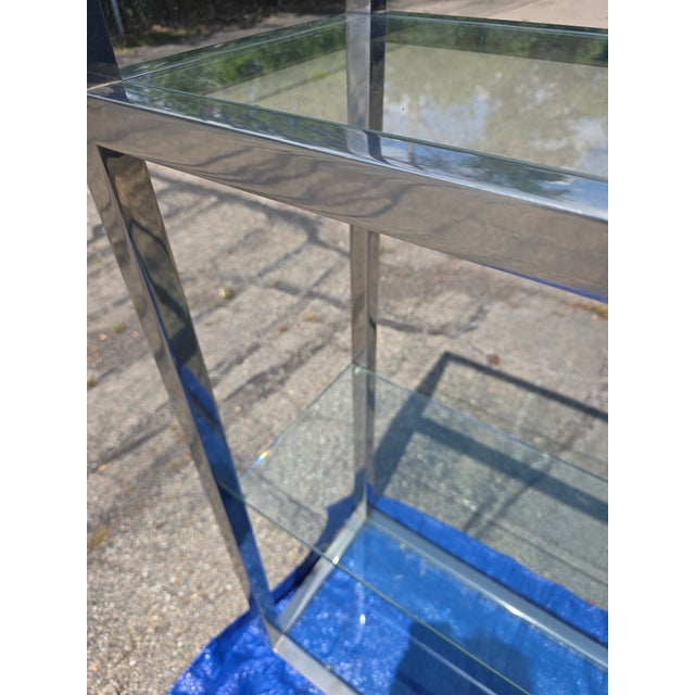 (Pair) McM, 1970s Solid Stainless Steel Flat-Bar Étagères — Milo Baughman / d.i.a. / Brueton Style. For Sale - Image 9 of 12