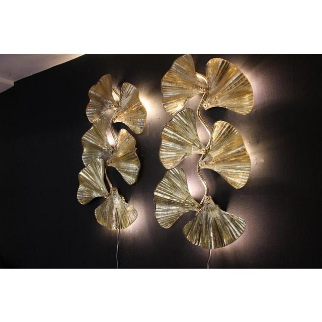 Gold Golden Gingko Murano Glass Leaf Sconces in the style of Tommaso Barbi, 1990s, Set of 2 For Sale - Image 8 of 18