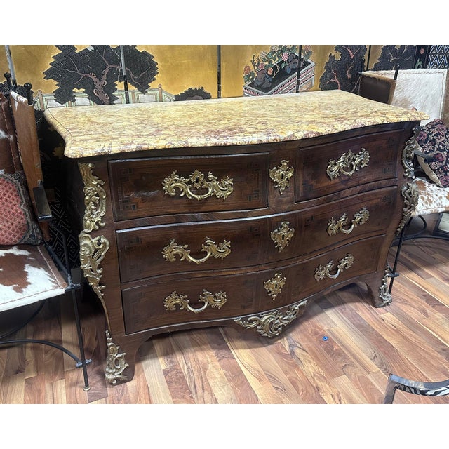 Wood 18th Century French Louis XV Marble Top Commode en Tombeau Chest of Drawers For Sale - Image 7 of 8