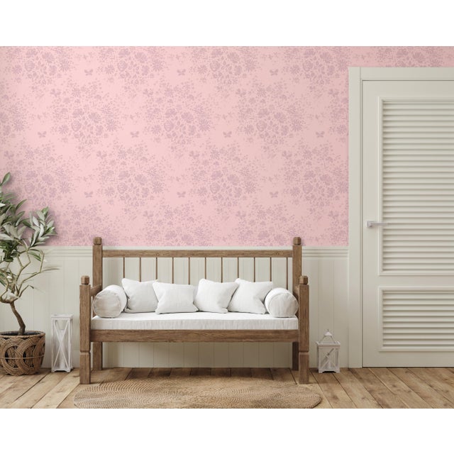 Non-woven fiber-based material with a smooth satin finish. We use the latest digital technology providing the highest...