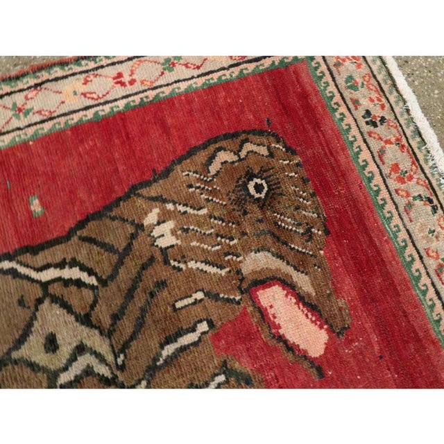 Galerie Shabab Collection Mid-20th Century Caucasian Karabagh Tiger Pictorial Accent Rug For Sale - Image 4 of 6
