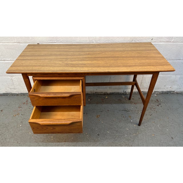 1960s Heywood Wakefield Laminate Top Student Desk W/ Chair For Sale - Image 10 of 17