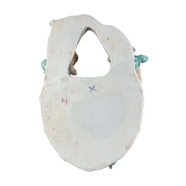 White Putti Wall Decor in Meissen Porcelain, 1920s For Sale - Image 8 of 9