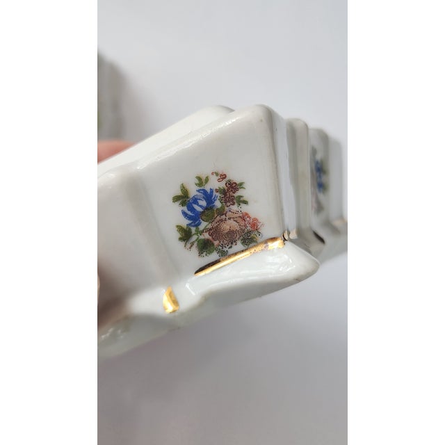 Mid-Century European Porcelain Floral Encrusted Trinket Box, K&o Mark, Circa 1960s For Sale In New York - Image 6 of 16