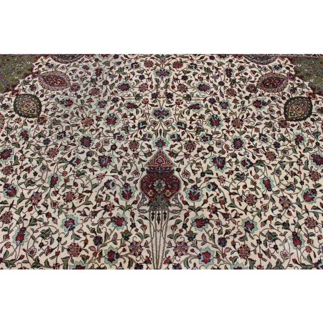 Large Vintage Persian Fine Tabriz Rug With Floral Medallion Design 13 X 19'9 For Sale - Image 9 of 15