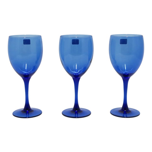 Blue French Wine Glasses From France, Set of 3 For Sale
