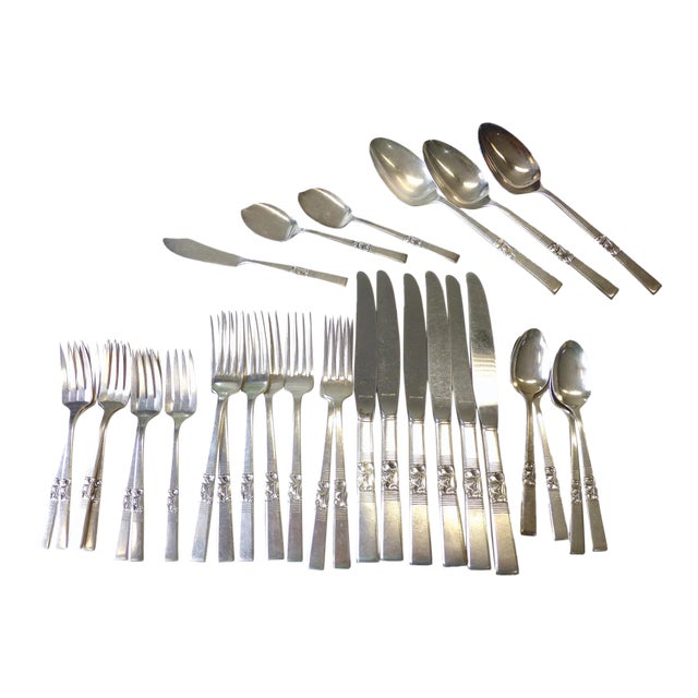 30 Piece Community Oneida Morning Star 1948 Silverplate Flatware Set Fork Knife For Sale