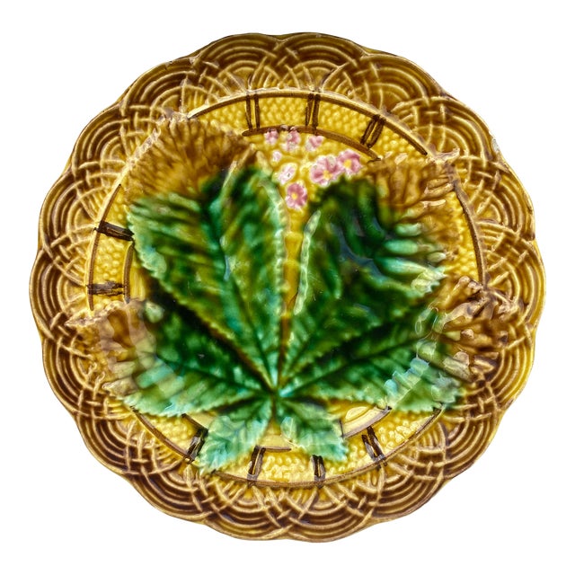 Majolica Chesnut Leaf Plate Villeroy & Boch, Circa 1890 For Sale