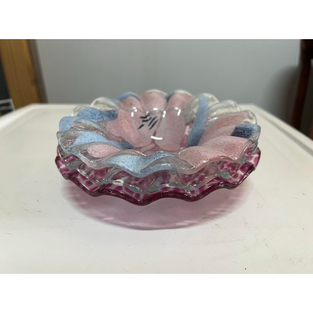 Mid-Century Modern Vintage 1960s Sydenstricker Scalloped Glass Bowl /Candy Dish Signed For Sale - Image 3 of 12