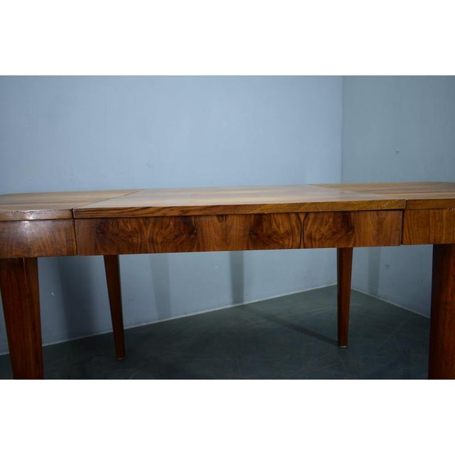 Extendable Dining Table in Walnut by Jindrich Halabala, Czechoslovakia, 1940s For Sale - Image 8 of 18