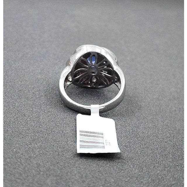 2.25 Ct Tanzanite & Diamond Ring Size 6.75 For Sale In Chicago - Image 6 of 10