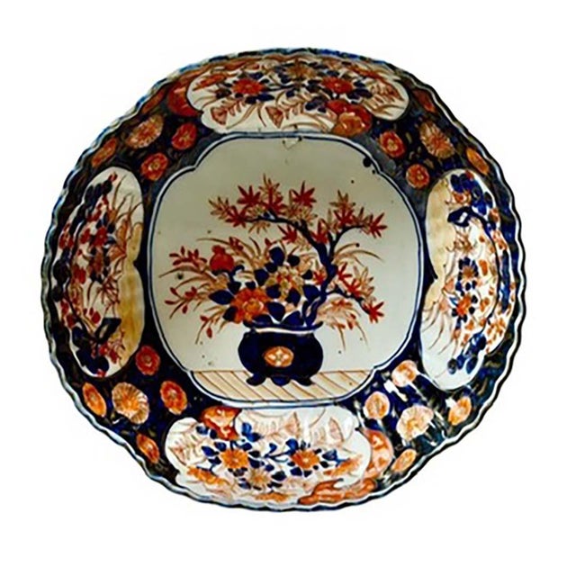 This exceptional Japanese Imari bowl dates to the early 19th century and exemplifies the high quality craftsmanship for...