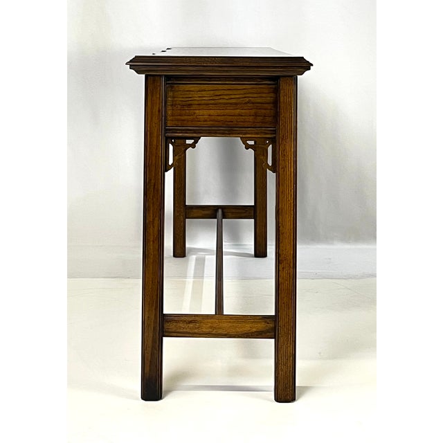 Late 20th Century Traditional Walnut & Burl Wood Serpentine Console Table For Sale - Image 4 of 15