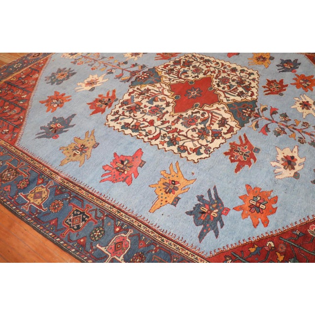 Dramatic Floral Persian Bakhtiari Rug no. j3160 For Sale In New York - Image 6 of 12