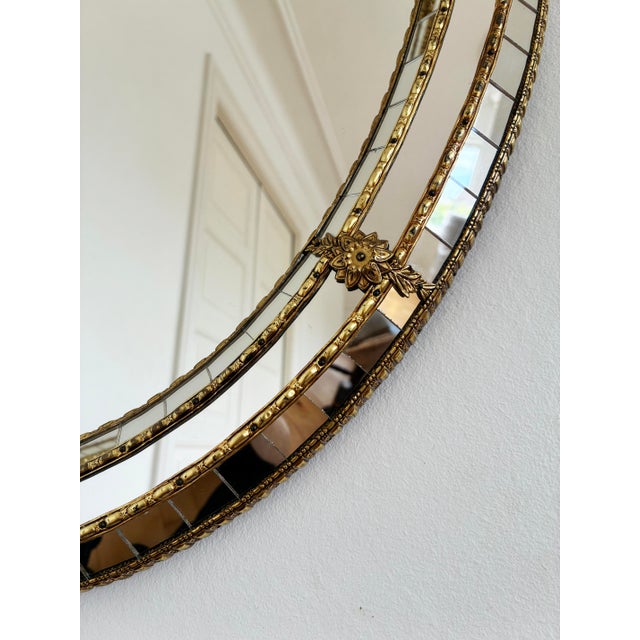 Vintage Spanish Venetian-Style Wall Mirror, Oval, Brass, 1980s Hollywood Regency For Sale - Image 6 of 7