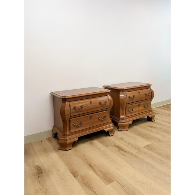 Vintage Century Furniture Provincial Curvy Nightstand Pair Classic Bedroom Table, 2 Pieces For Sale - Image 10 of 17
