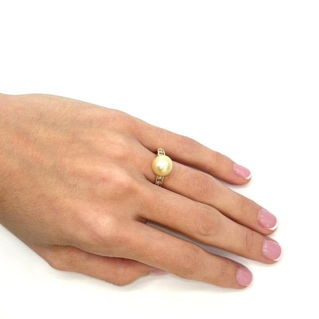 Early 21st Century 18k Yellow Gold Ring With a Yellow Pearl & Channel Set Diamond Accents - 6.25 For Sale - Image 5 of 6