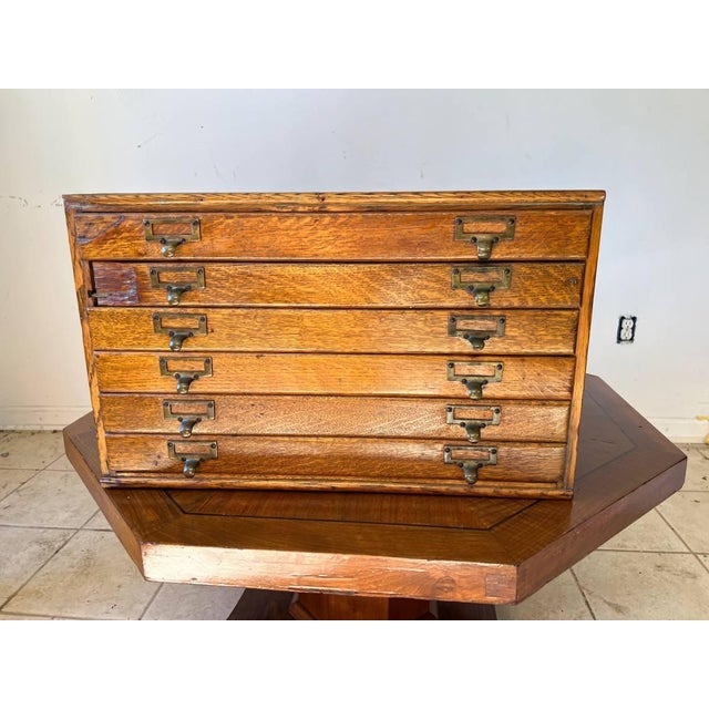 Early 20th Century Antique Oak 6 Drawers Plan Chest. By Macey. For Sale - Image 15 of 17